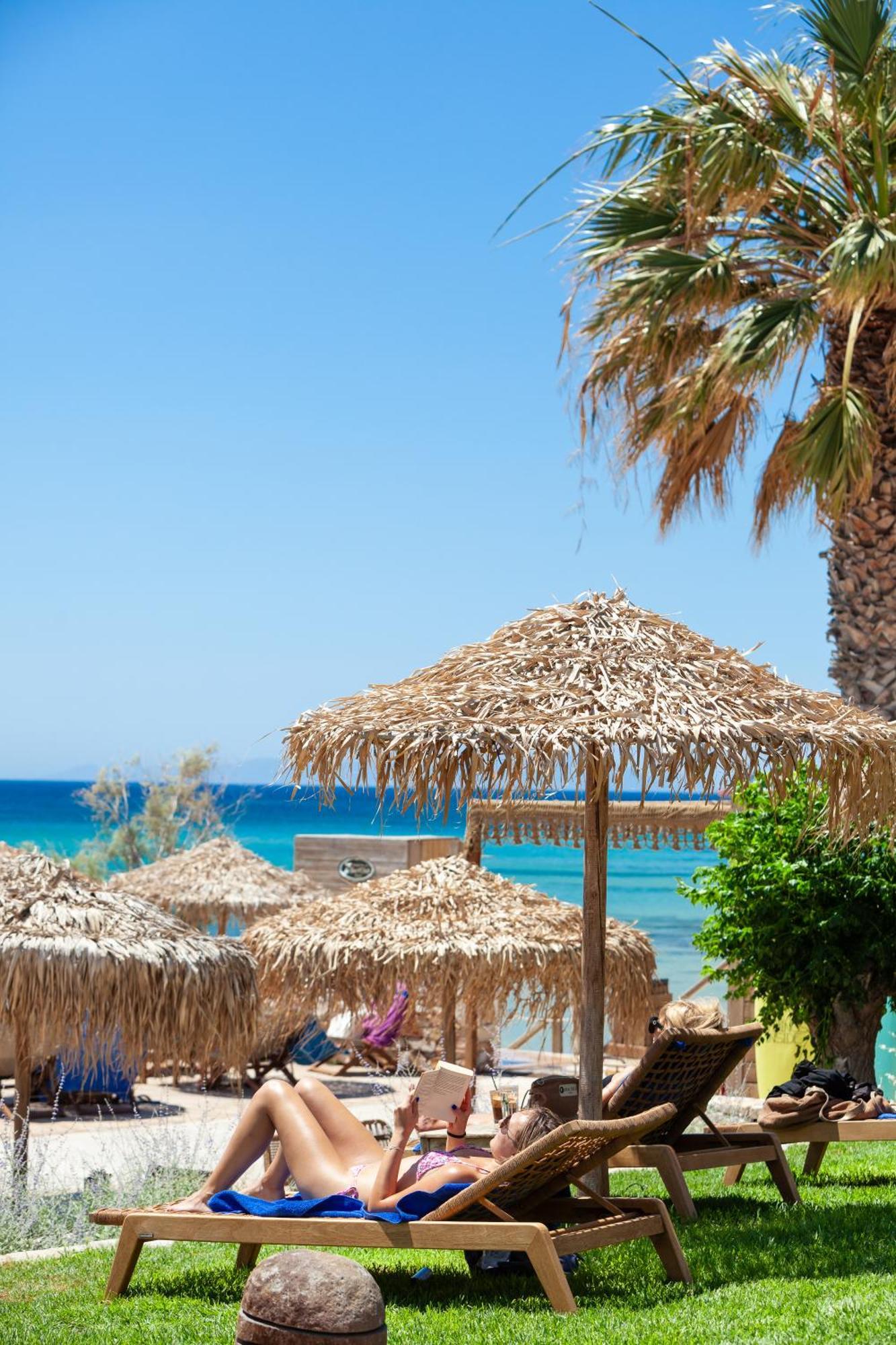 Golden Beach Hotel Chrisi Akti  Exterior foto